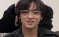 저 새끼 부모도 엥간 불쌍하다