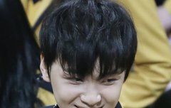 해찬이 어릴땐 잘생겼네