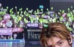 뒷자리도 재현5개 마크1개네