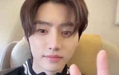 성훈이 염색한 거야?