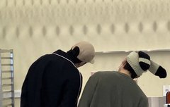 시넌이 토끼모자 정보 구합니다..