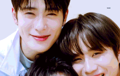 얘들아 나도 이제 데뷔팬이다