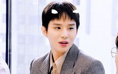 하 아직도 월요일이네;;