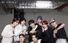 ㅂㅌㅅㄴㄷ 선배님이랑 찍은 사진