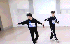 내일 진상손님한테도 웃으면서 대하면 그거 나임