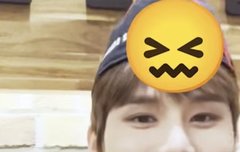 정우 이모지 제발 한번만 봐봐