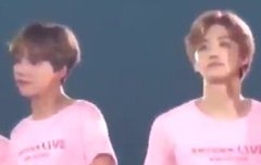 손 잡는거보니 최소 썸이네