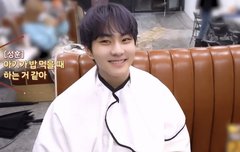 얘네 진짜 뭐임