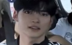 성한빈 흰티 말고 검은티도