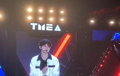 얘들아 이거봐 오늘자래