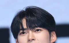 성한빈 기자사진 또 존잘