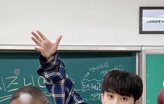 마크 요즘 개ㅐㅐㅐ잘생김