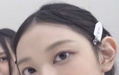 해린 이거 무슨 영상이야?