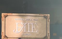 둘 다 왤케 남자냐..