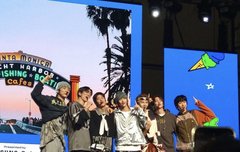 다들 ㅋ ㅔ이콘 봤어????