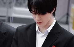 나 this 제노 퓨전 로판에서 본적있는듯