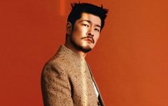 얘들아 다른가수분 화보에 트루즈인형