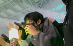 쫓겨나는햄스터