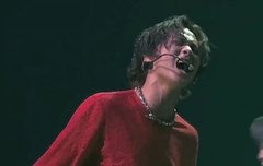 와 해찬이 자켓 벗는거 봤어?