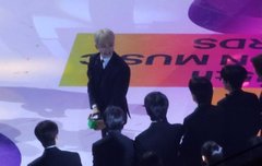 마크 이 표정 영상 뜸ㅋㅋㅋㅋ