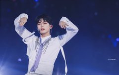 인블룸 성한빈 너무 예뻐요