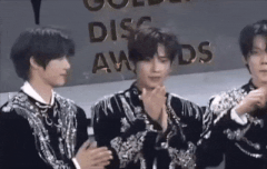 히히 형아 이리와