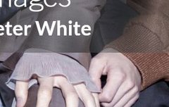 형아 옷자락 꼬옥