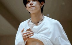 이 얼굴에 이 몸매라니..