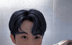 결국 ET랑 챌린지 찍은 우리 마크