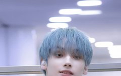 카이 머리 물빠진건가