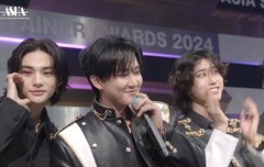 현이 너무 예쁘다