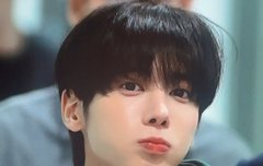 퇴근길에 이렇게 귀여워도 됨?