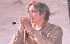 이 남자 미국 갔다 이건가