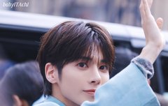 오늘 태현이 얼굴폼 미쳤다