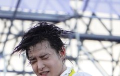 야 싸우지말고 다들 이사진이나봐