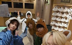 아직 투바투 실물 본 지