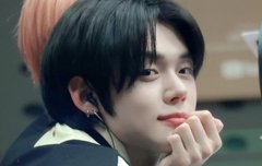 연준이는 얼굴형이