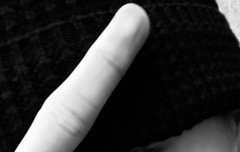 진짜 눈깔 쎄한거봐