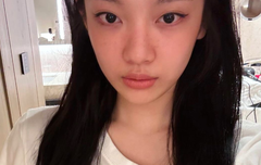 에스파의 닝닝은 "조용히 있을 수 있는데 왜 인종차별주의자, 성차별주의자, 동성애혐오주의자, 트랜스젠더혐오주의자가 되는 거지?"