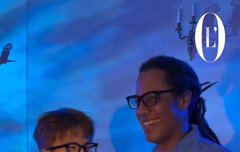 아사히 팬들은 왜 매일 환상속에서 살아요?