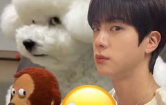 석지니 머리 많이 길었다 근데