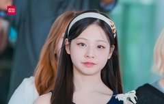 LIM SEOWON UNIS Girlgroup from KOREA Arrival in thailand Airport