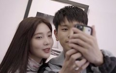 이쯤되면 결혼 예고…크러쉬, 신효섭 조이 박수영 친동생 결혼 축가