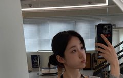 노윤서 뚜렷 이목구비에 깜짝…귀여운 거울셀카