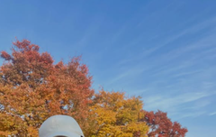 조윤희, 폭풍성장 8살 딸과 가을 나들이..클수록 父이동건 빼닮았네 [핫피플]