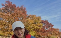 '조윤희 딸' 8살 로아, 父 이동건 판박이..큰 키까지 "완성형 비주얼"