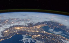 [좋은글] 낙극생비樂極生悲 - 즐거운 일이 다하면 슬픈 일이 닥쳐온다, 세상일은 돌고 돈다.