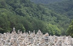 [좋은글] 몽롱춘추朦朧春秋 - 춘추를 희미하게 알다, 사물을 판단하는 능력이 부족하다.