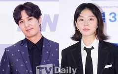 [단독] 김지석·이주명 열애 중, 띠동갑 배우 커플 탄생