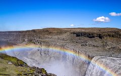 [좋은글] 백홍관일白虹貫日 - 흰 무지개가 해를 꿰뚫다, 정성에 하늘이 감응하다, 임금의 신상에 위해